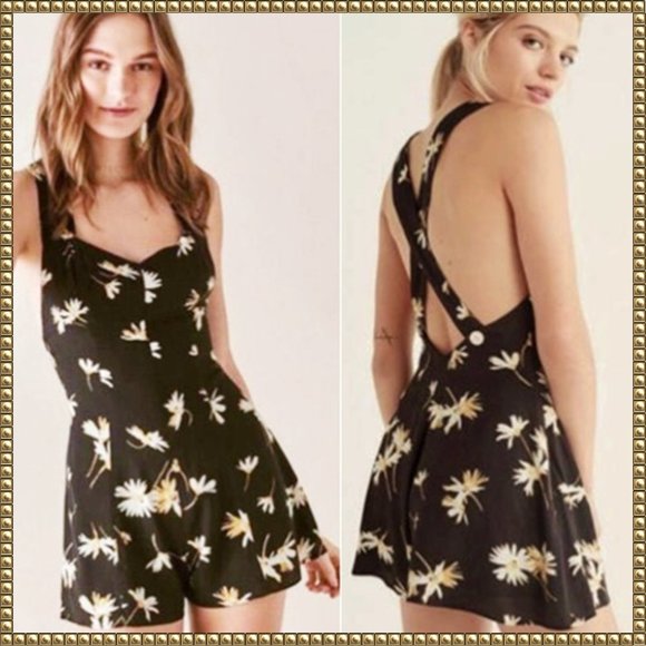 Urban Outfitters Pants - Urban Outfitters Black Floral Criss-Cross Back Strappy Romper Size 2